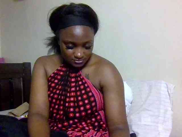 SweetKimmie webcam