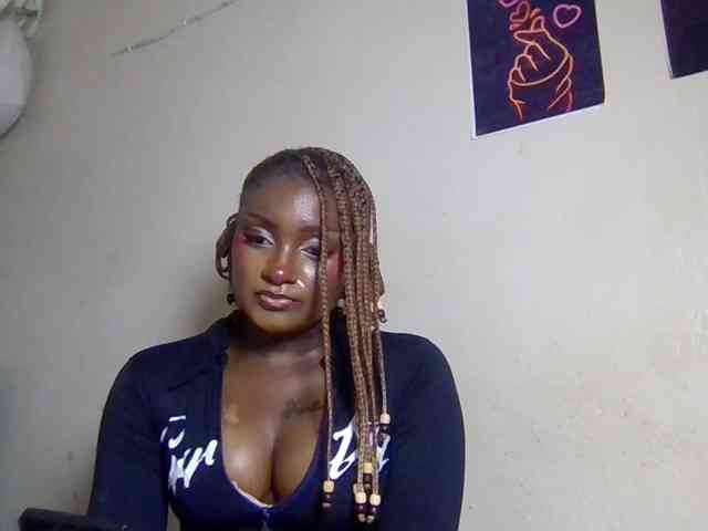 SweetKimmie webcam