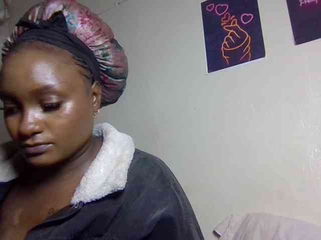 SweetKimmie webcam