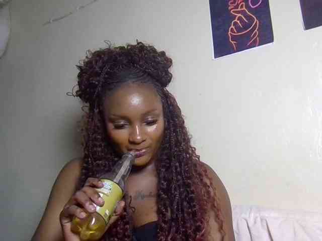 SweetKimmie webcam