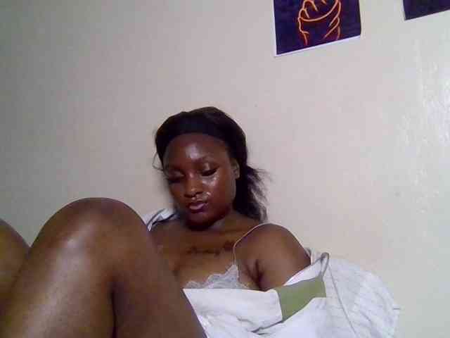 SweetKimmie webcam