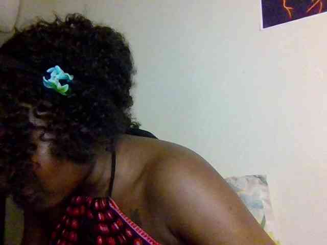 SweetKimmie webcam