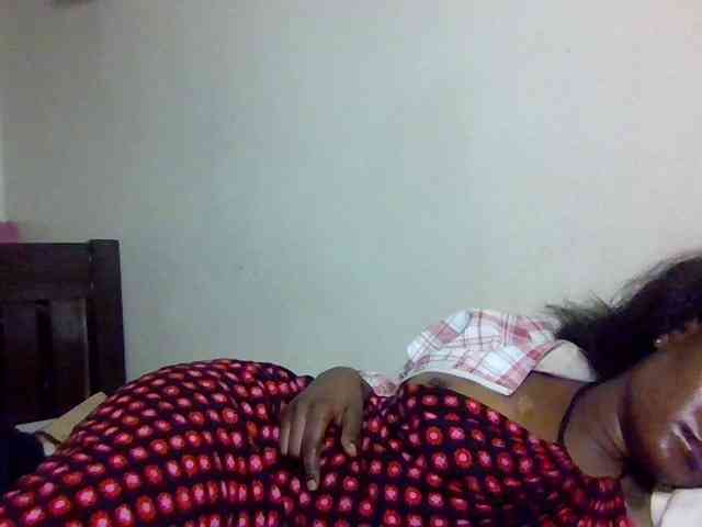 SweetKimmie webcam