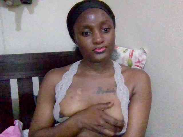 SweetKimmie webcam
