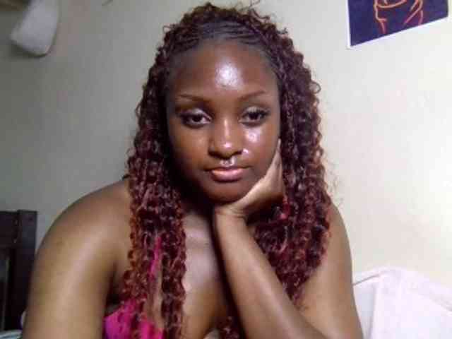 SweetKimmie webcam