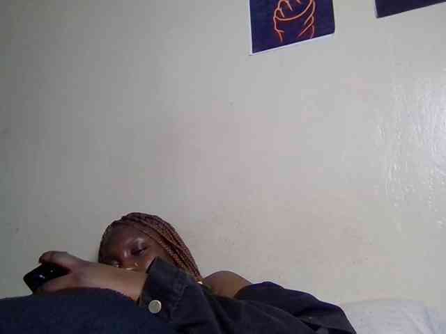 SweetKimmie webcam