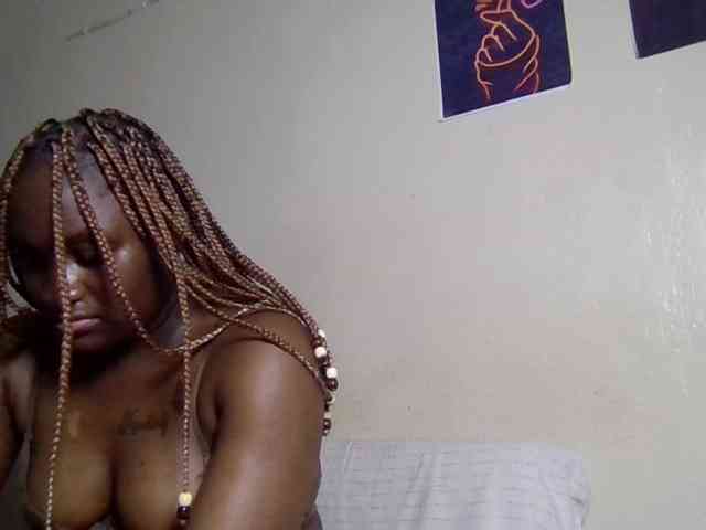 SweetKimmie webcam