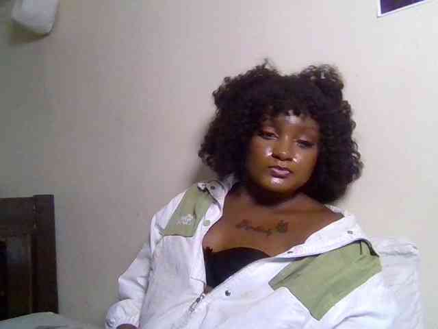 SweetKimmie webcam