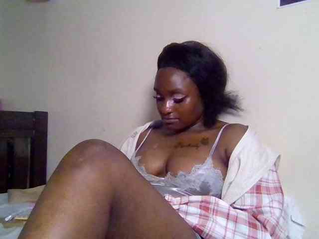 SweetKimmie webcam