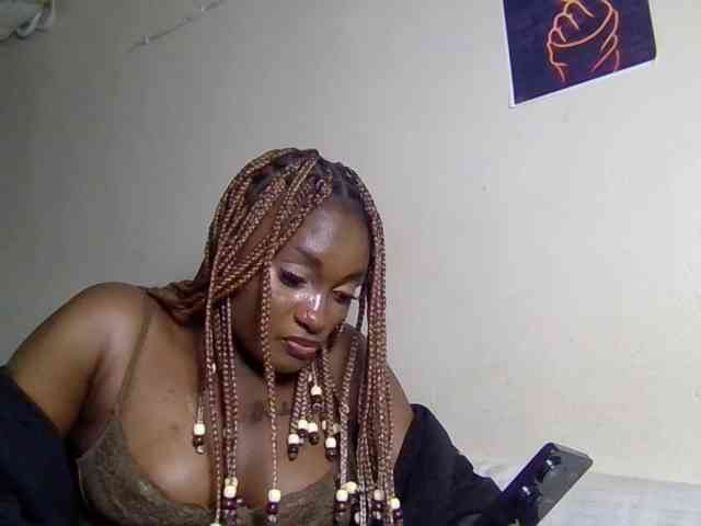 SweetKimmie webcam