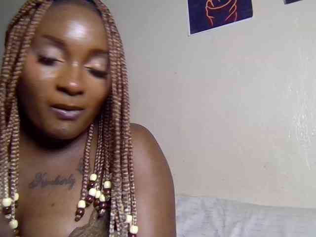 SweetKimmie webcam