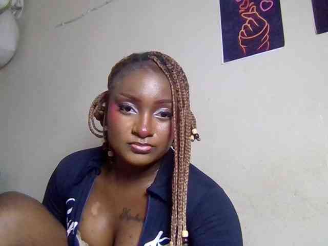 SweetKimmie webcam