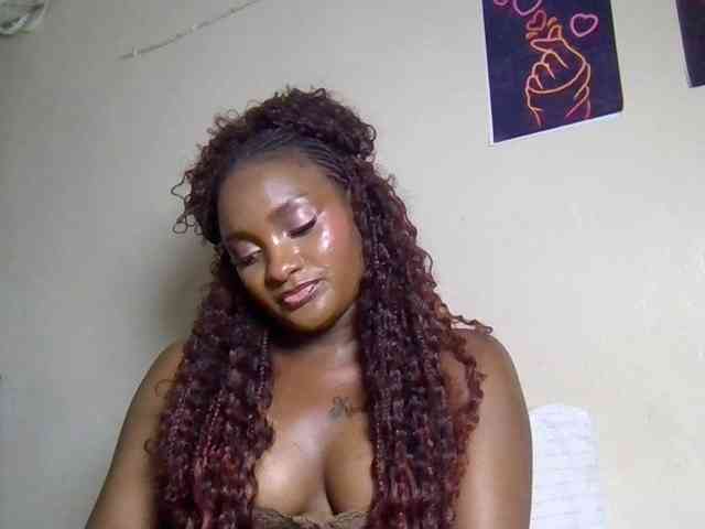 SweetKimmie webcam