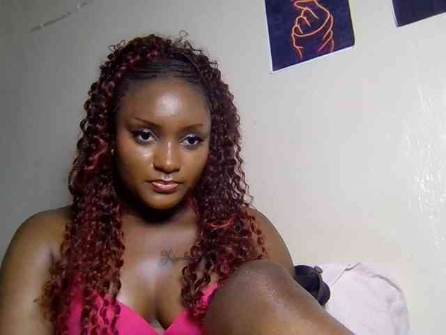 SweetKimmie webcam