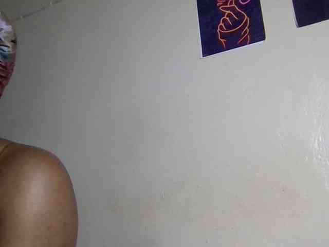 SweetKimmie webcam