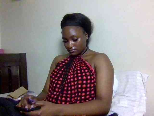 SweetKimmie webcam