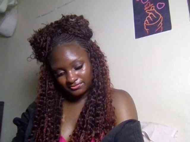 SweetKimmie webcam