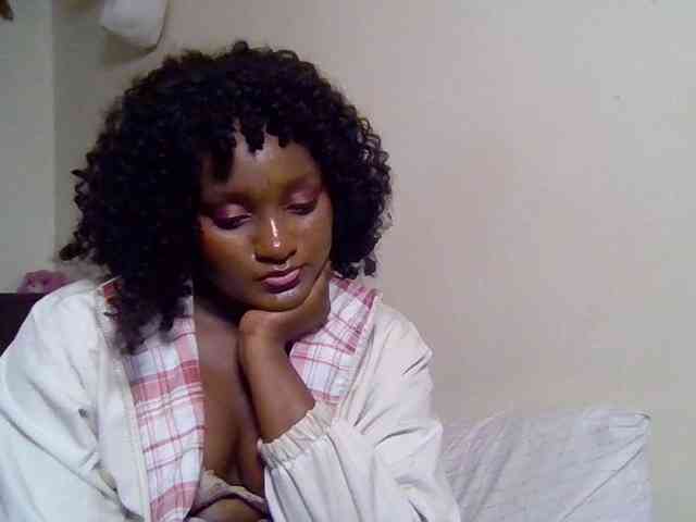 SweetKimmie webcam