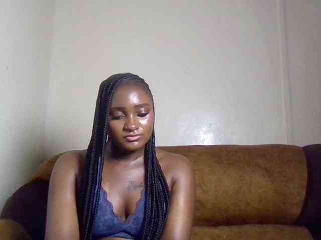 SweetKimmie webcam