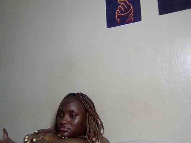 SweetKimmie webcam