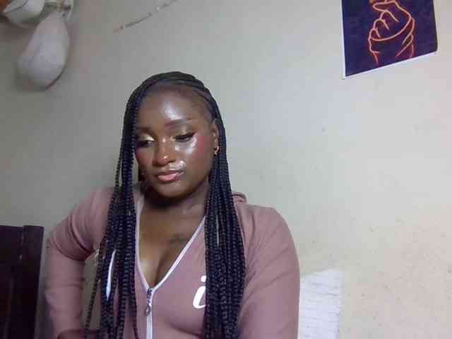SweetKimmie webcam