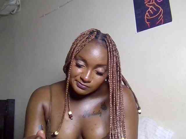 SweetKimmie webcam