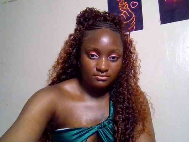 SweetKimmie webcam