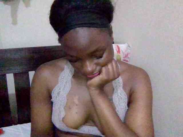 SweetKimmie webcam