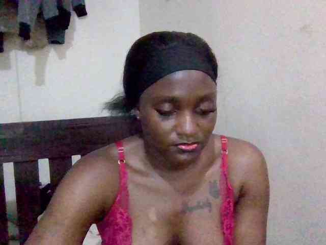 SweetKimmie webcam