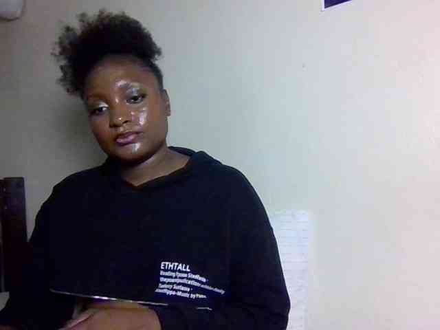 SweetKimmie webcam