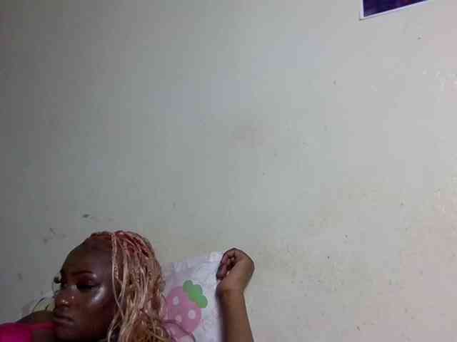 SweetKimmie webcam