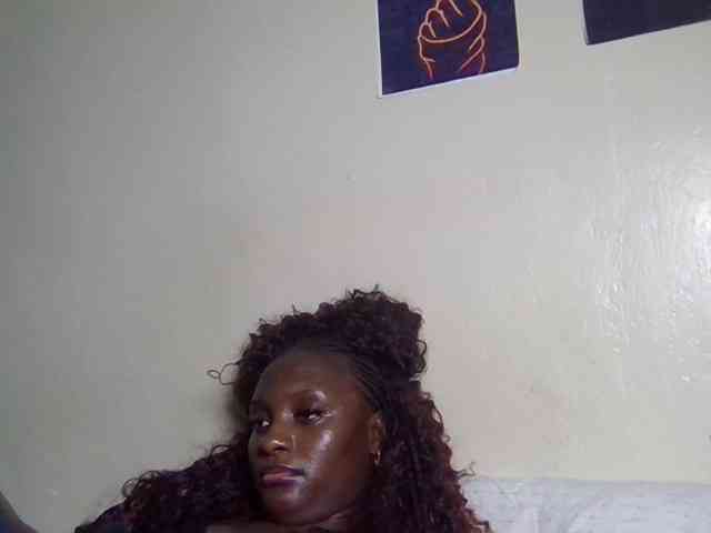 SweetKimmie webcam