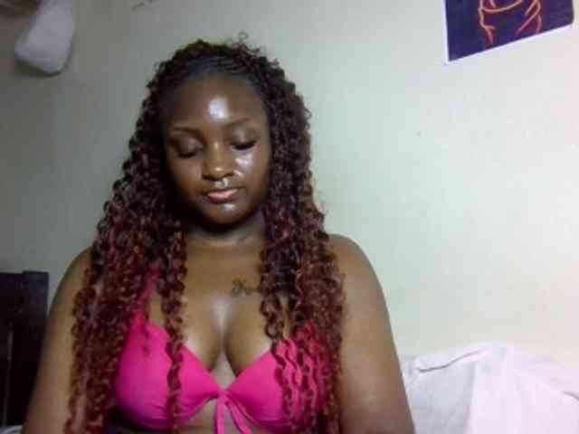 SweetKimmie webcam