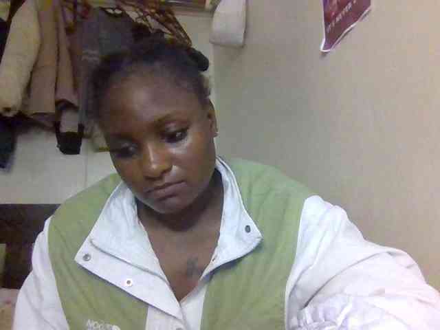 SweetKimmie webcam