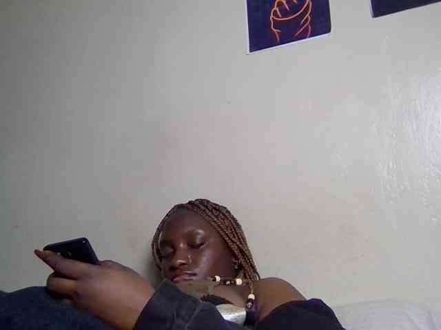 SweetKimmie webcam
