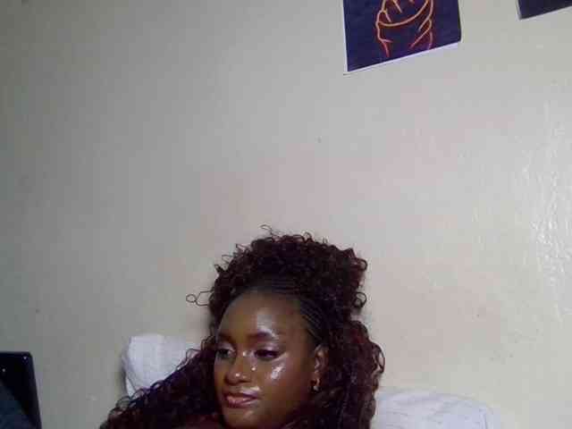 SweetKimmie webcam
