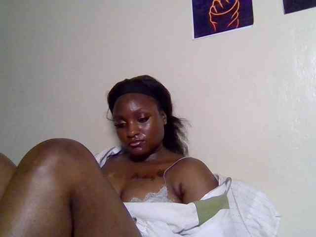 SweetKimmie webcam