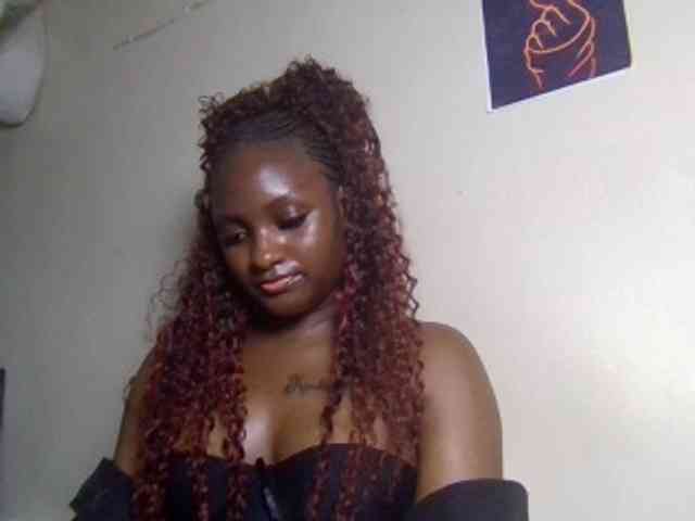 SweetKimmie webcam