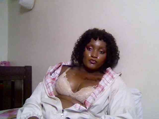 SweetKimmie webcam