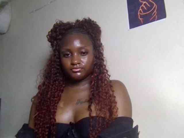 SweetKimmie webcam