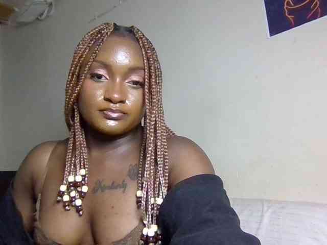 SweetKimmie webcam