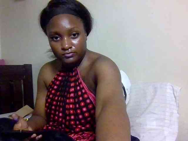 SweetKimmie webcam