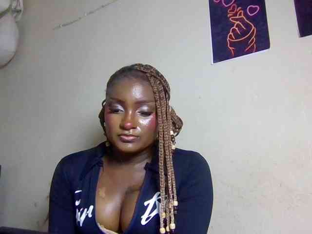 SweetKimmie webcam