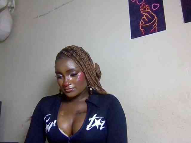 SweetKimmie webcam