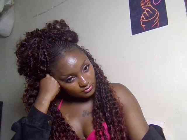 SweetKimmie webcam