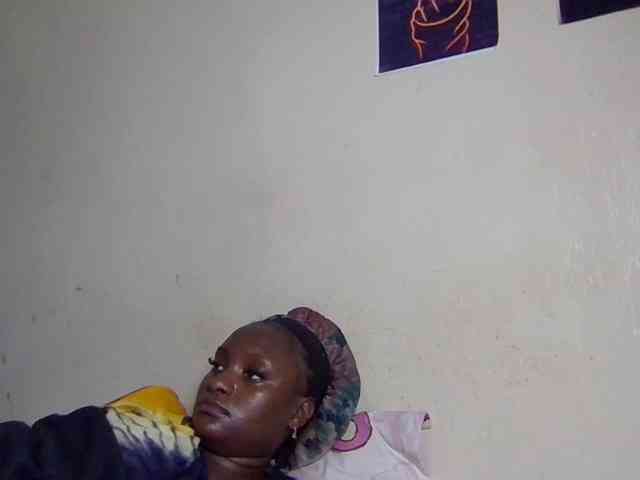 SweetKimmie webcam