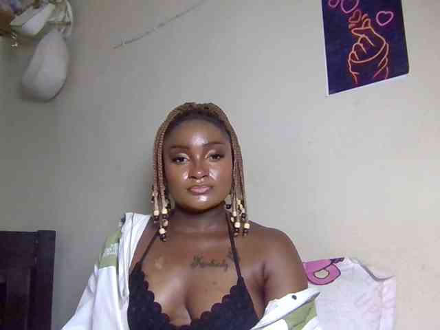 SweetKimmie webcam