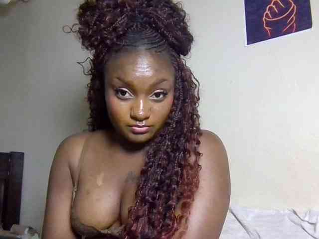 SweetKimmie webcam