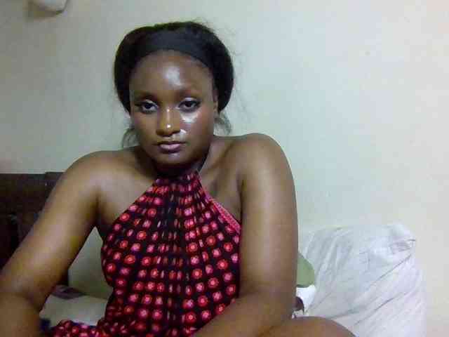 SweetKimmie webcam