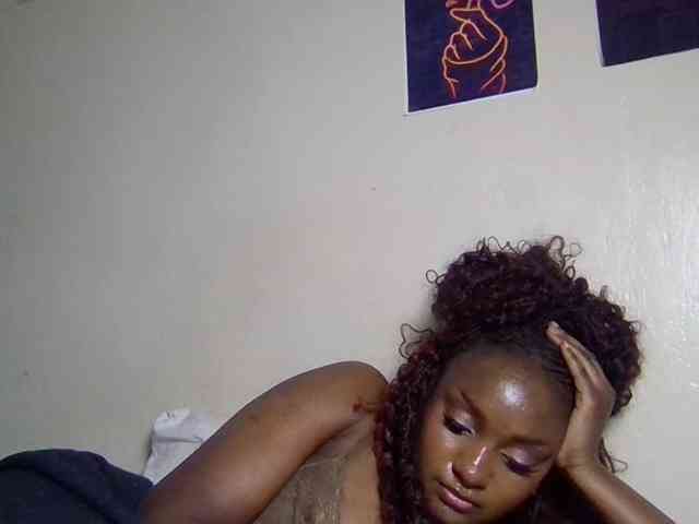 SweetKimmie webcam